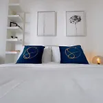 Cosy Studio In Yas Island, Abu Dhabi