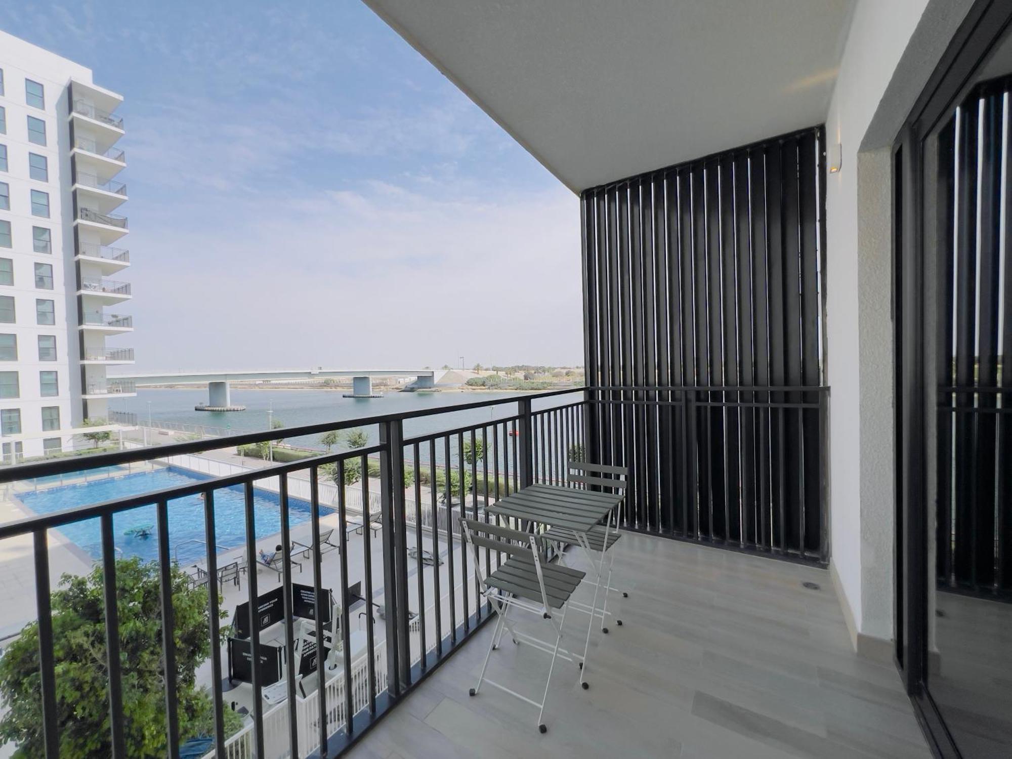 Cosy In Yas Island, Apartment